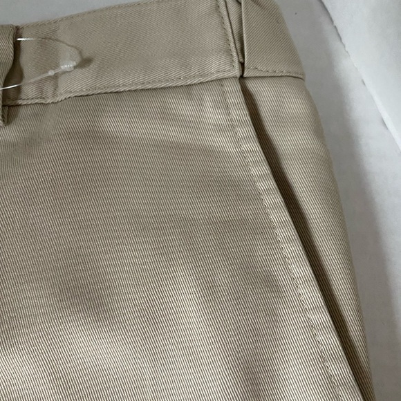 L.L. Bean Classic Fit Women’s Pants Tan Size 20 NWT - Picture 4 of 16